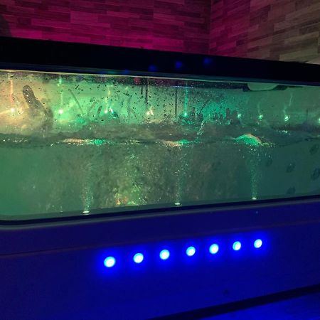 Appartement Cosy Jacuzzy Luxe Gare De Toulon Dış mekan fotoğraf