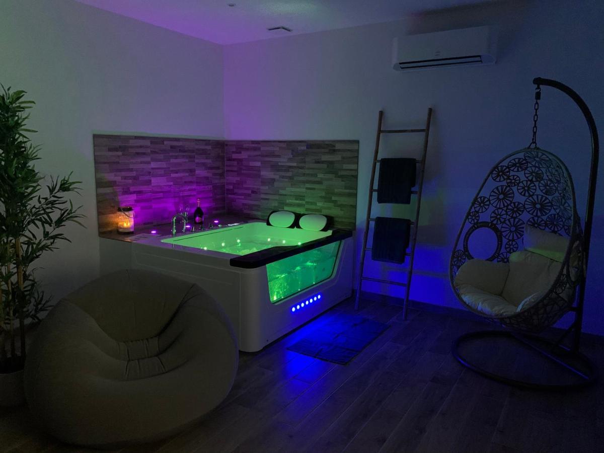 Appartement Cosy Jacuzzy Luxe Gare De Toulon Dış mekan fotoğraf